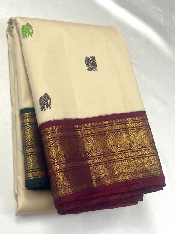 Golden Cream Kanchipuram Pure Silk Handloom Saree